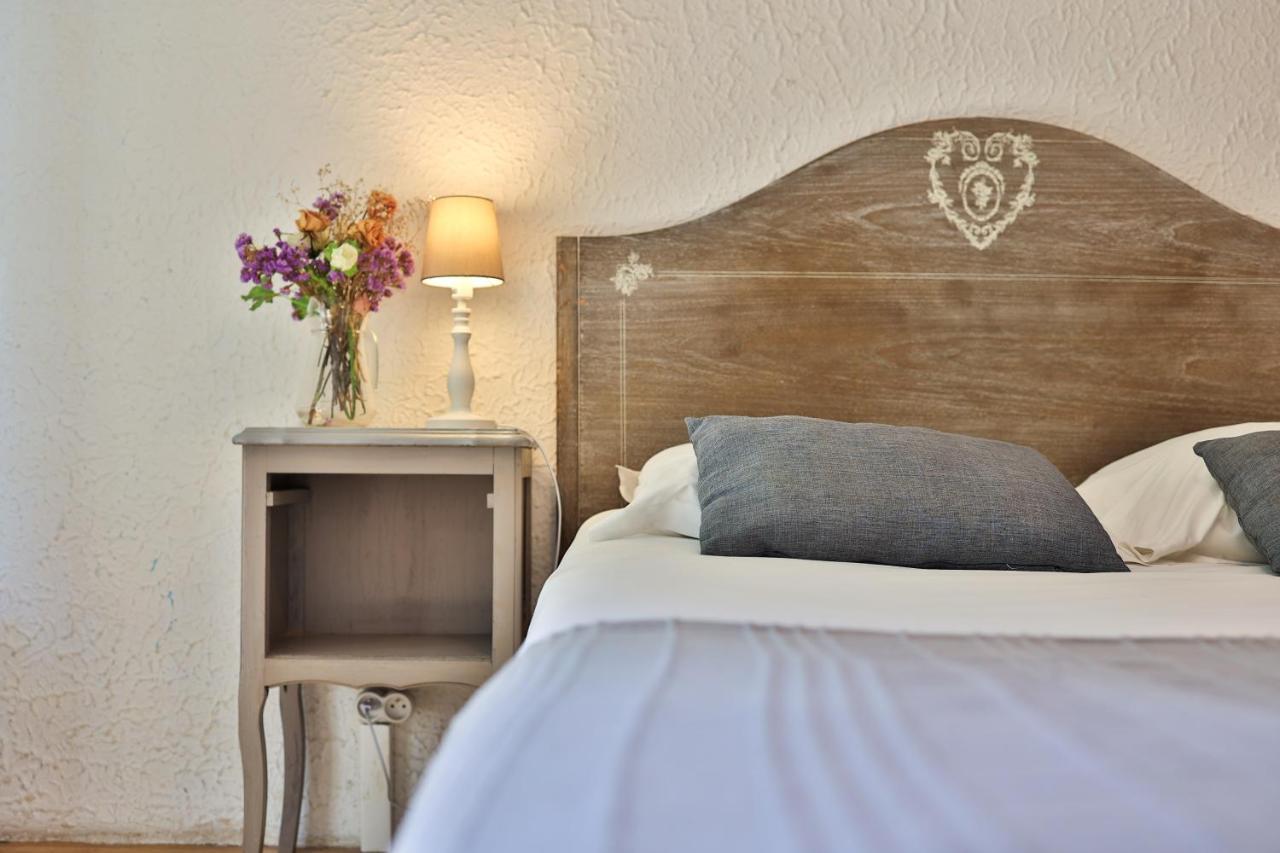 Hotel Logis Castel Mouisson Barbentane