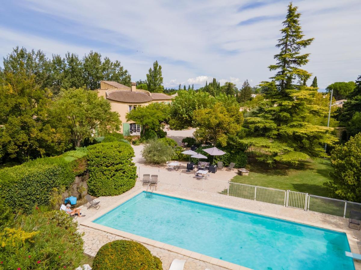 Logis Castel Mouisson 3*
