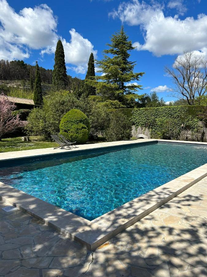 Hotel Logis Castel Mouisson Barbentane