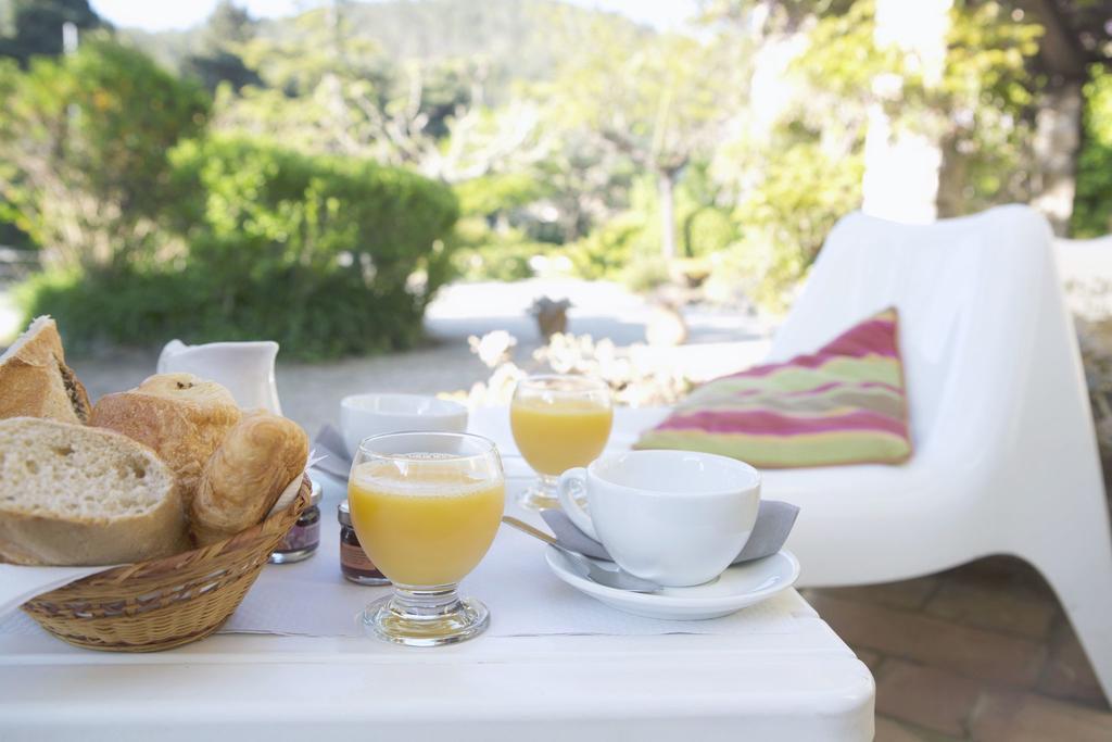 Hotel Logis Castel Mouisson 3*